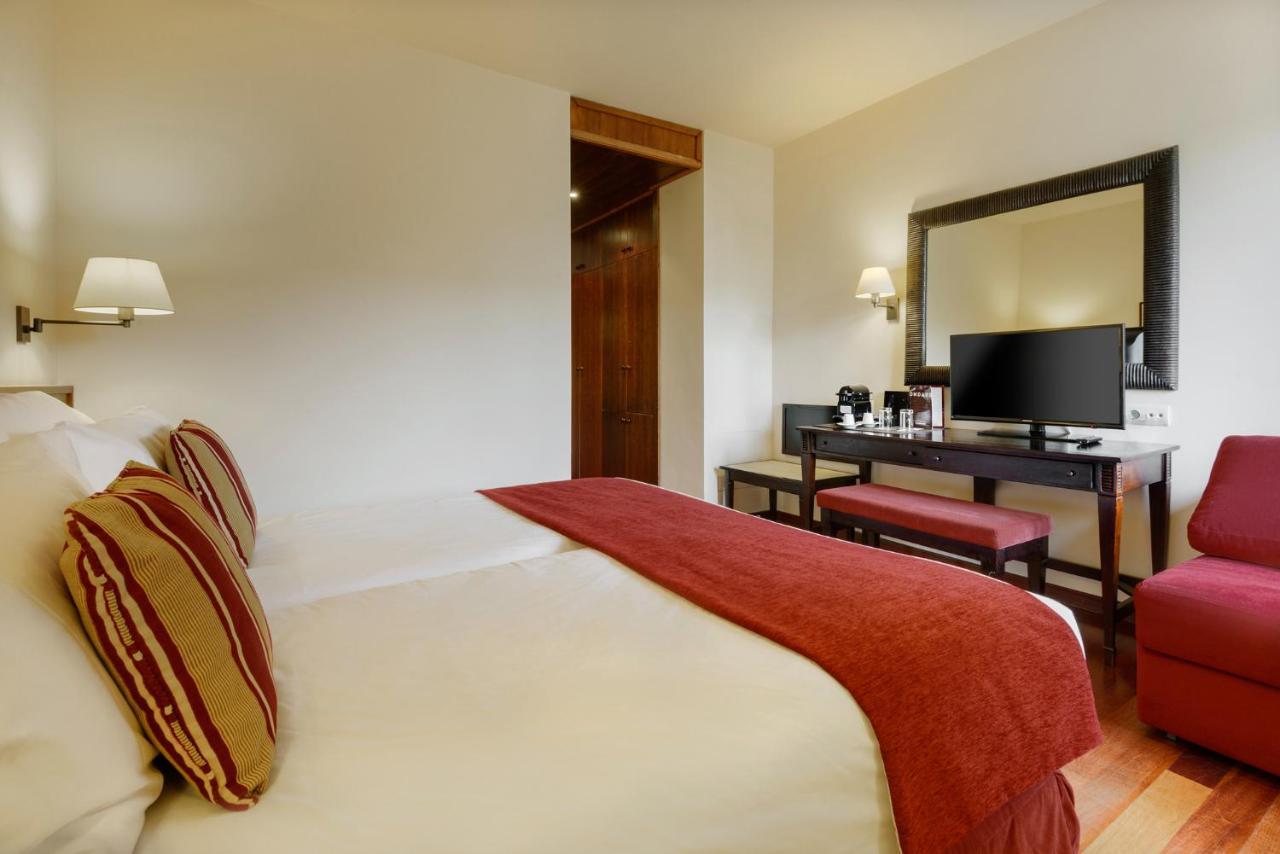 Hotel Saliecho Formigal Luaran gambar