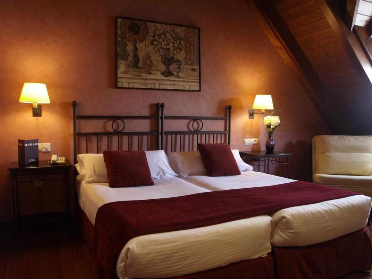 Hotel Saliecho Formigal Luaran gambar